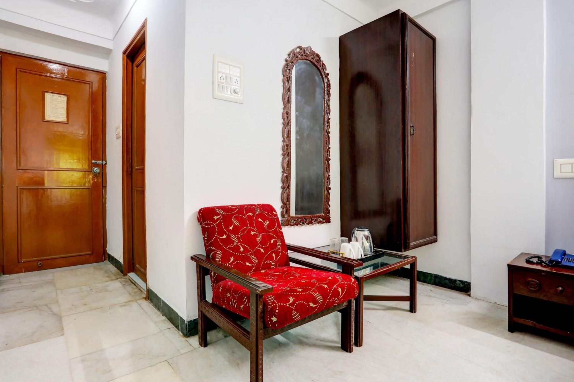 Super Collection O Lake Palace Road Удайпур Екстериор снимка